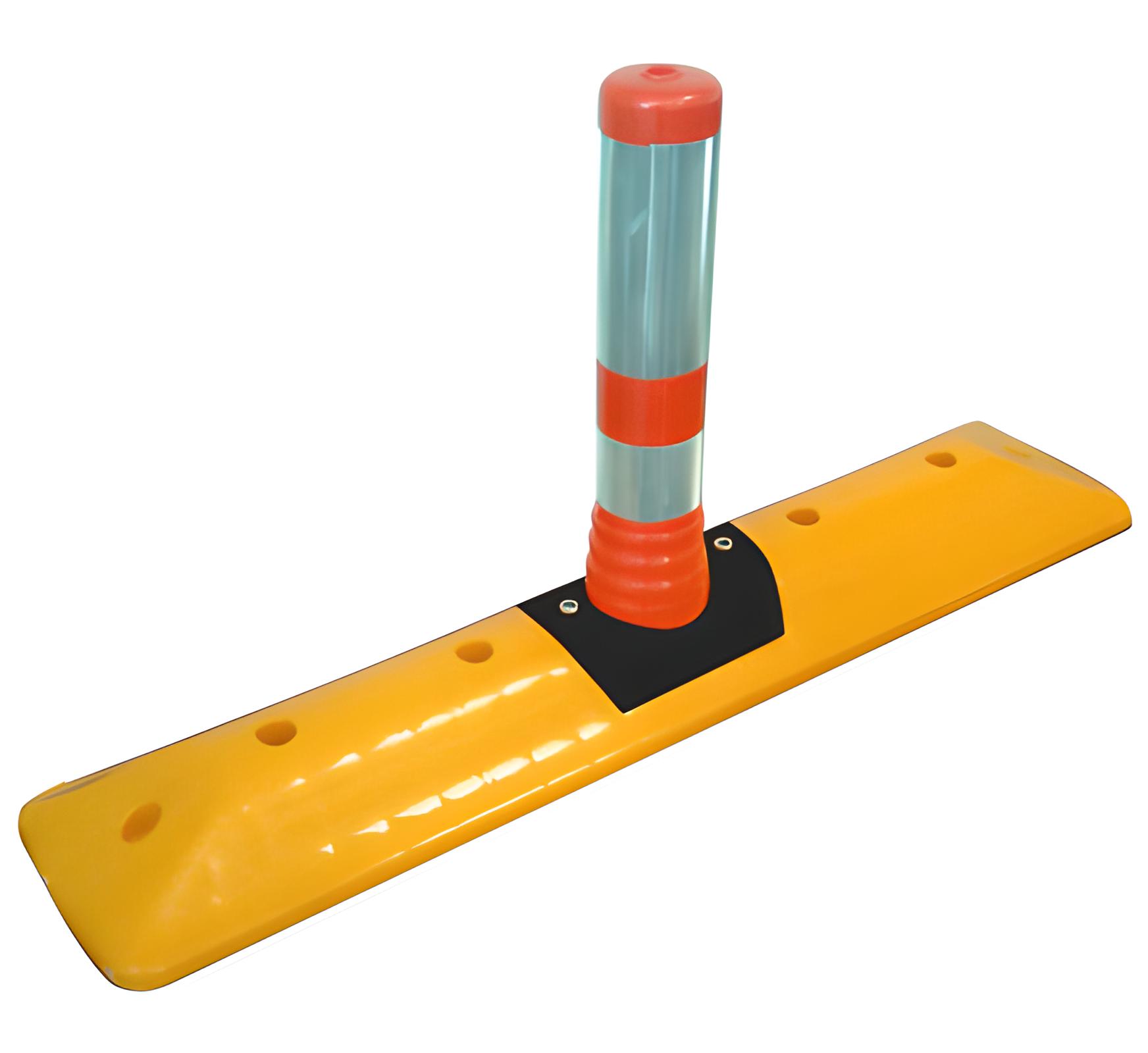 TRAFFIC SEPARATOR WITH DELINEATOR